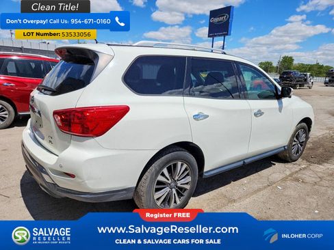 Used 2017 Nissan Pathfinder SL AWD/4WD image 4