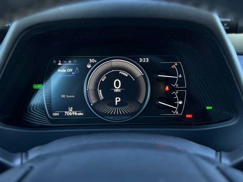 Used 2022 Lexus UX 250h w/ Premium Package image 23