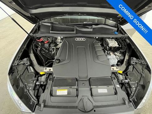 Used 2023 Audi Q7 2.0T Premium Plus w/ Premium Plus Package AWD/4WD image 22