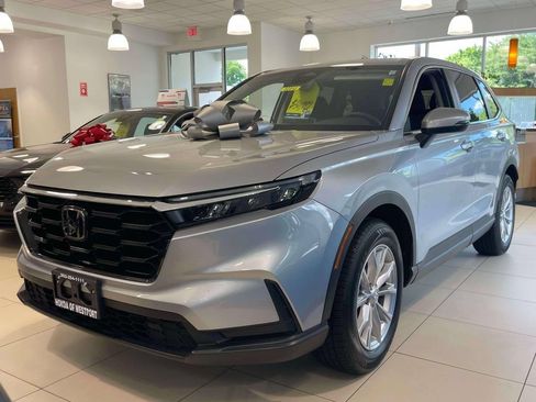 Used 2024 Honda CR-V EX image 2
