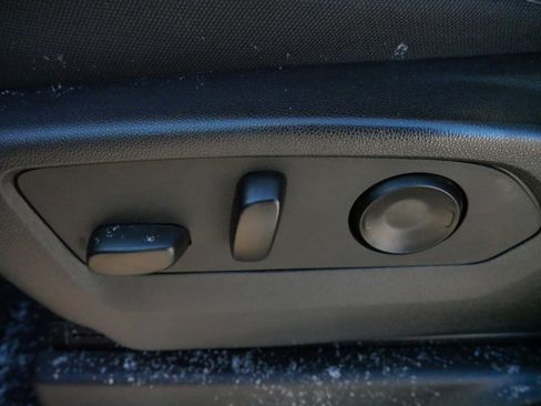 Used 2024 Chevrolet Silverado 1500 LT Trail Boss image 20