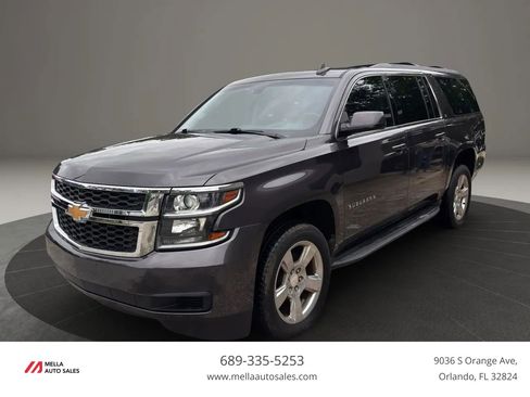 Used 2018 Chevrolet Suburban LT RWD image 1