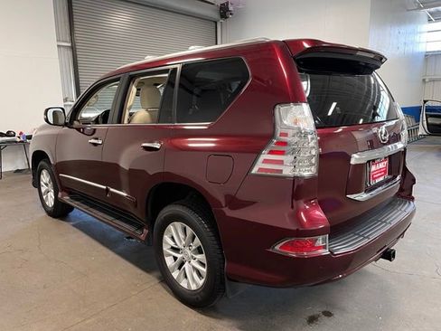 Used 2017 Lexus GX 460 Premium w/ Premium Package AWD/4WD image 5