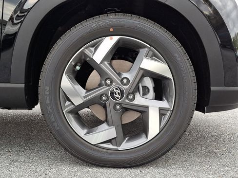 New 2026 Hyundai Venue SEL FWD image 7