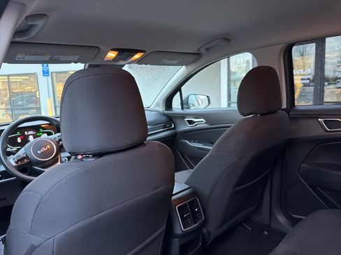 Certified 2023 Kia Sportage LX image 22