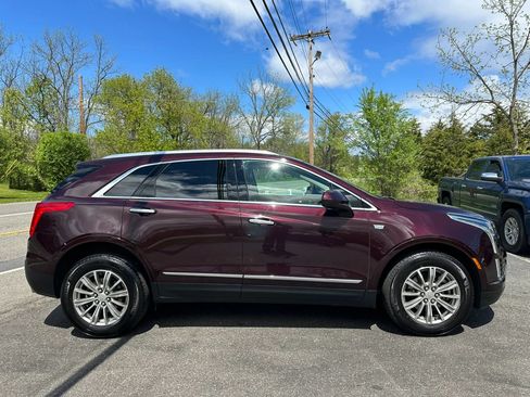 Used 2017 Cadillac XT5 Luxury w/ Driver Awareness Package AWD/4WD image 8