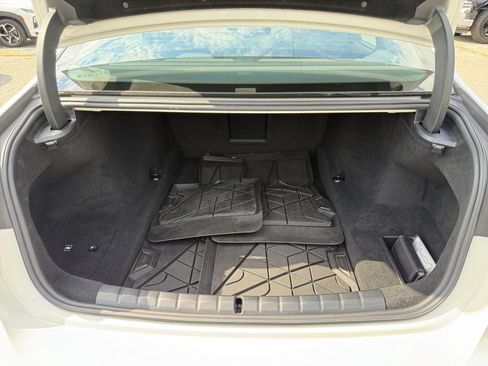 Used 2023 BMW 740i w/ Parking Assistance Package RWD image 23