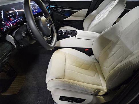 Certified 2024 BMW 530i 530i w/ Premium Package image 16