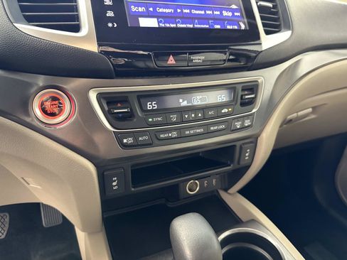 Used 2017 Honda Pilot EX-L image 25