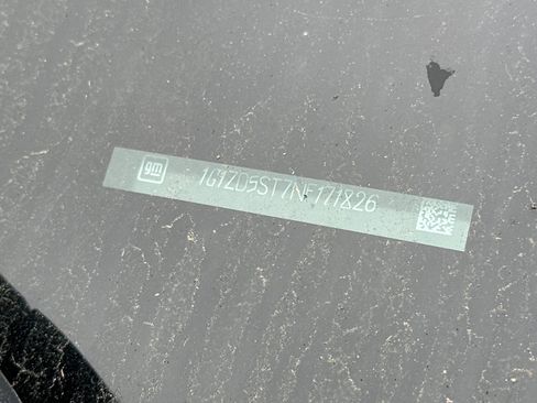 Used 2022 Chevrolet Malibu LT image 3