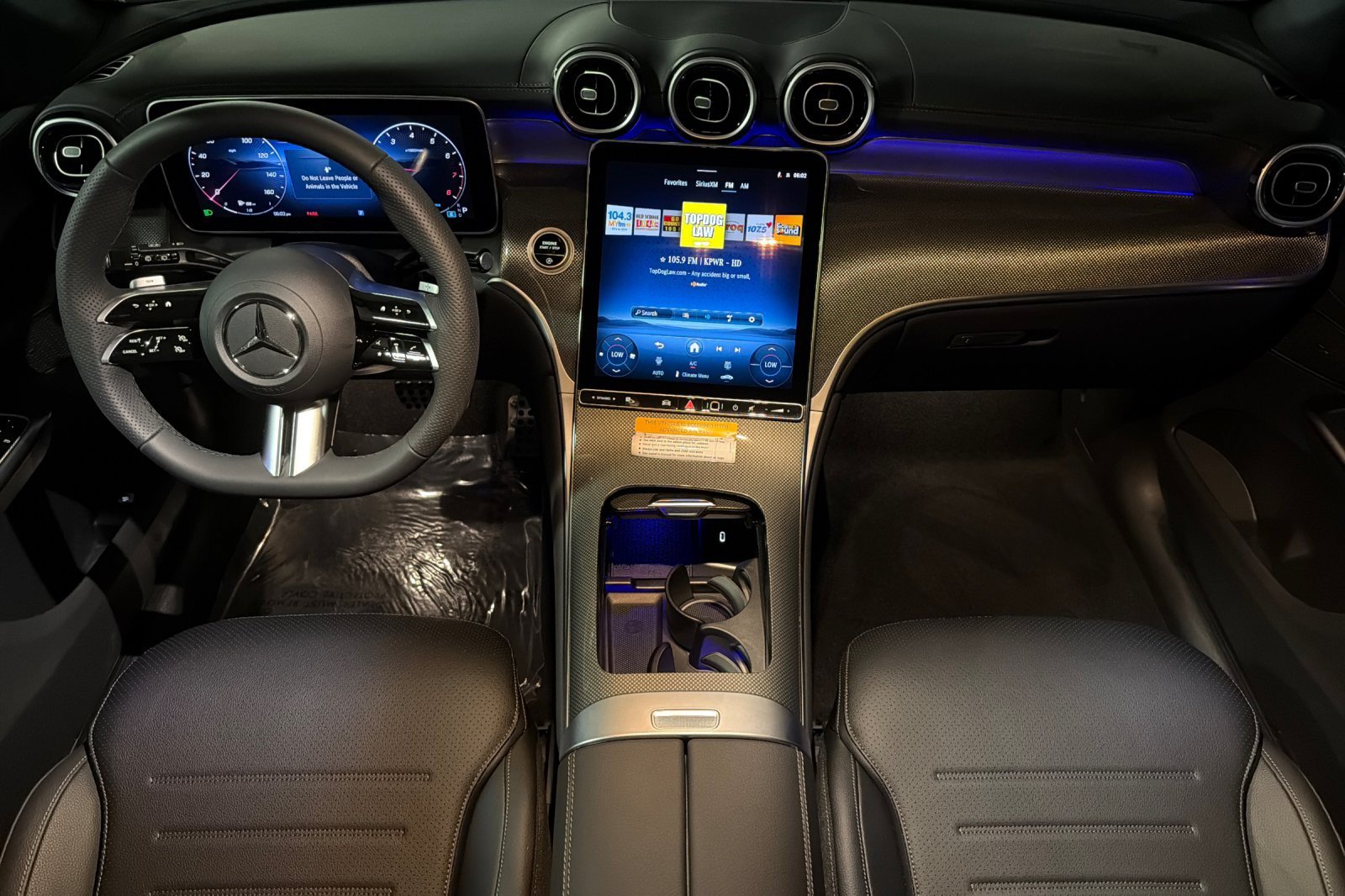 New 2026 Mercedes-Benz GLC 300 image 12