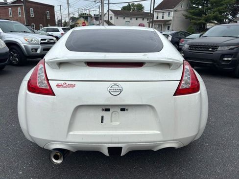 Used 2012 Nissan 370Z Touring w/ Sport Pkg image 19