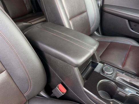 Used 2022 Chevrolet Blazer RS FWD image 27