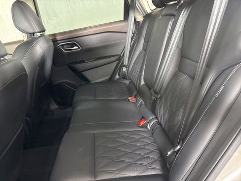 Used 2023 Nissan Rogue Platinum w/ Platinum Premium Package image 23