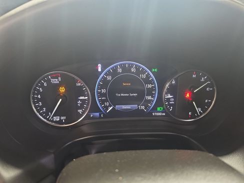 Used 2021 Buick Enclave Avenir w/ Avenir Technology Package FWD image 10