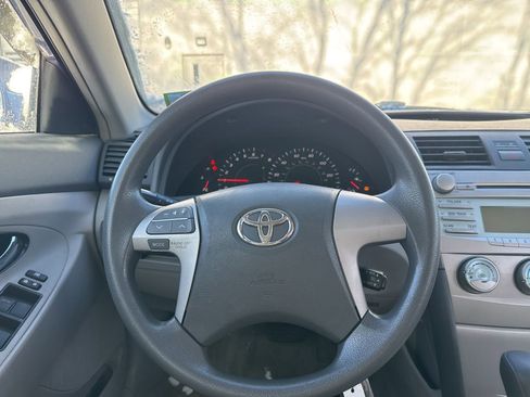 Used 2008 Toyota Camry LE image 14