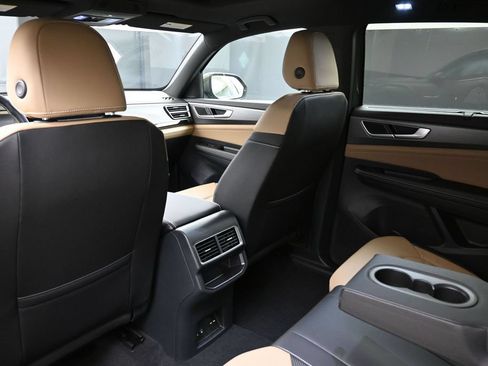 New 2026 Volkswagen Atlas Cross Sport SE AWD/4WD image 19