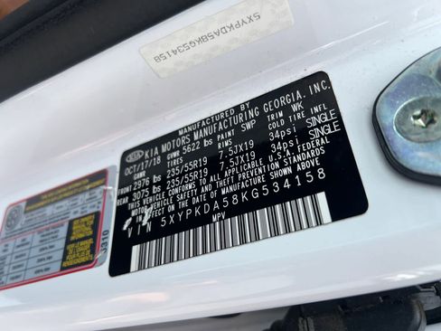 Used 2019 Kia Sorento SX image 18