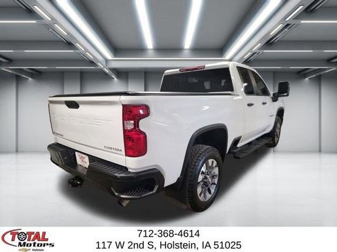 Used 2024 Chevrolet Silverado 2500 Custom w/ Custom Convenience Package AWD/4WD image 8