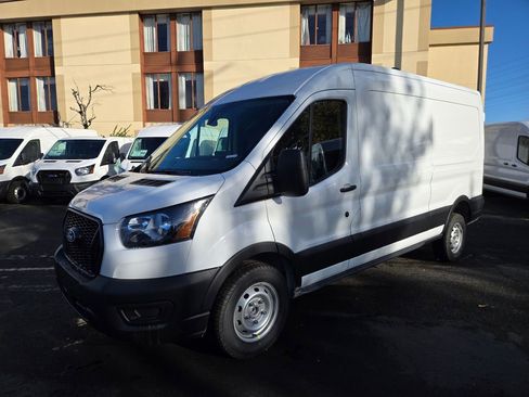 New 2026 Ford Transit 250 148 Medium Roof image 1