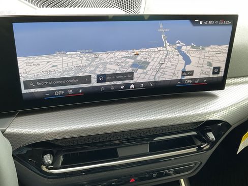 New 2026 BMW 430i Coupe w/ Premium Package image 18