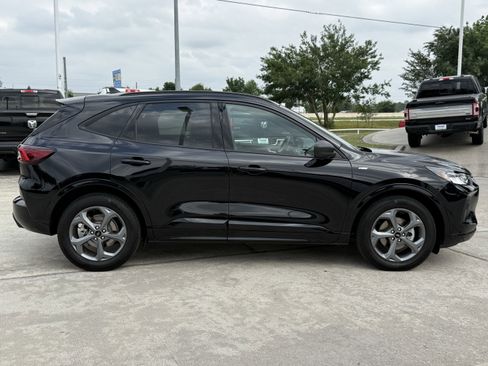 Used 2024 Ford Escape ST-Line FWD image 3