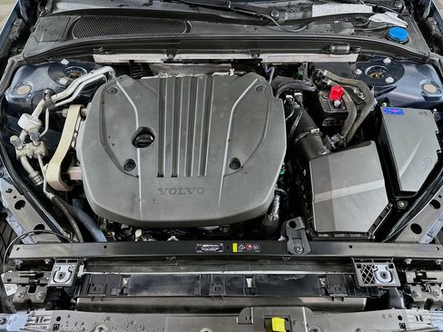 Used 2024 Volvo S60 B5 Core image 33