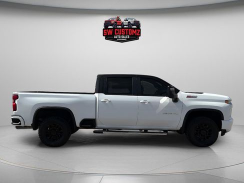 Used 2023 Chevrolet Silverado 2500 LT w/ Convenience Package AWD/4WD image 8
