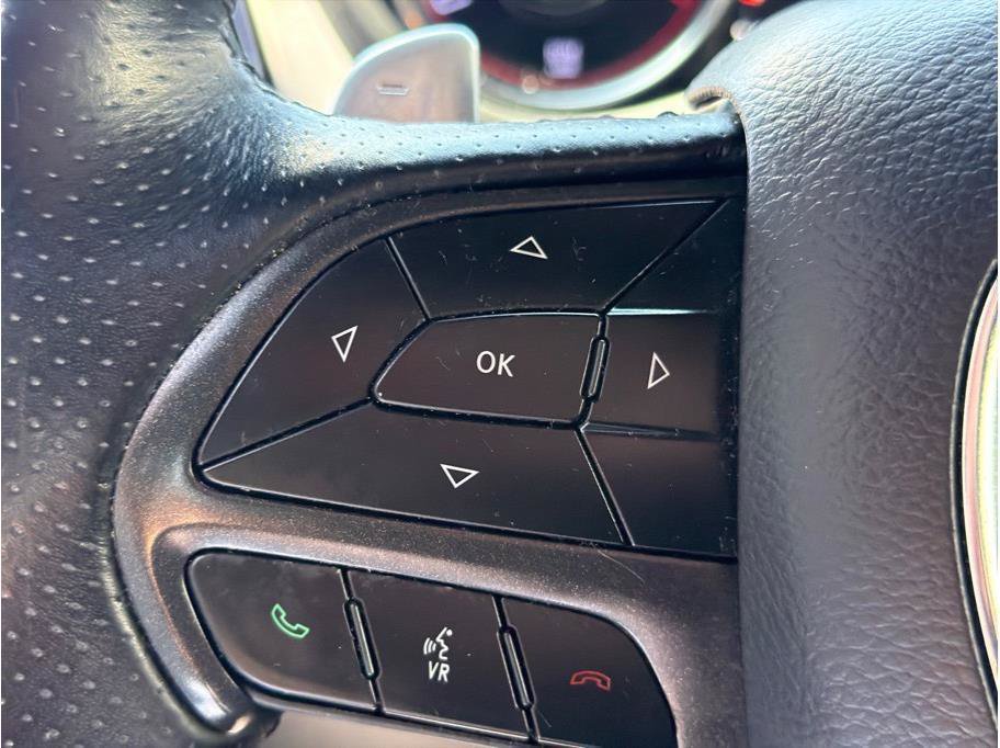 Used 2019 Dodge Challenger R/T RWD image 18