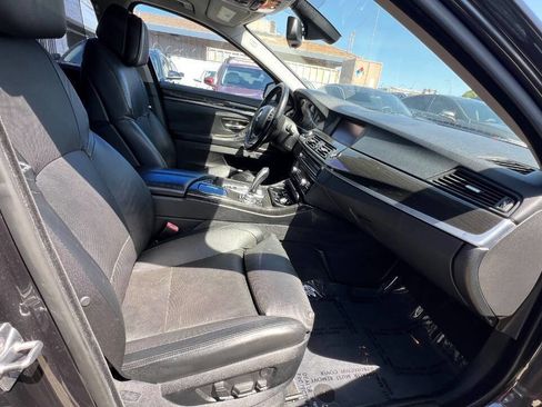 Used 2011 BMW 550i Sedan RWD image 19