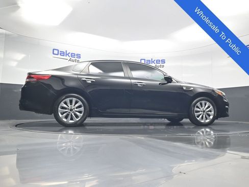 Used 2018 Kia Optima LX w/ 17" Alloy Wheels Package FWD image 44