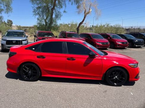 Used 2024 Honda Civic Sport image 17