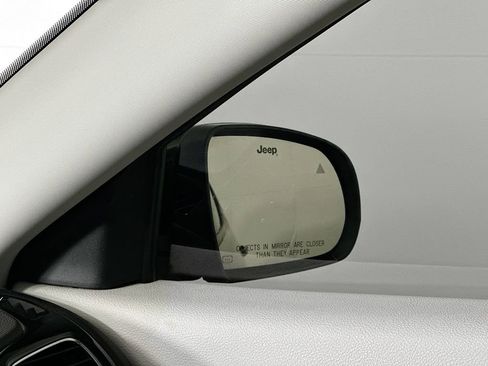 Certified 2021 Jeep Compass Limited AWD/4WD image 27