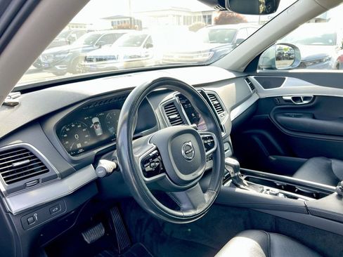 Used 2016 Volvo XC90 T5 Momentum AWD/4WD image 10