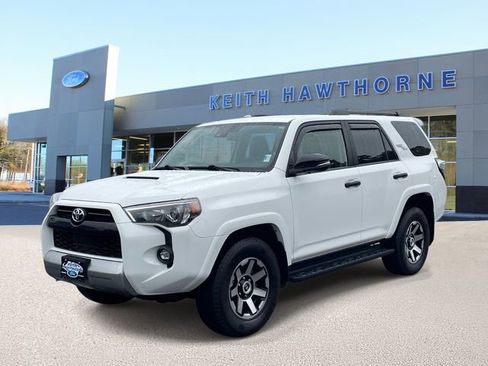 Used 2022 Toyota 4Runner TRD Off-Road Premium AWD/4WD image 3