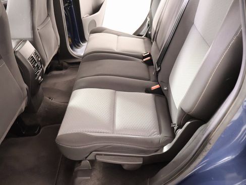 Used 2018 Ford Escape SE image 12