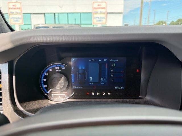 Used 2023 Ford Bronco Badlands w/ Sasquatch Package AWD/4WD image 6