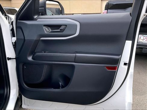 Used 2024 Ford Bronco Sport Big Bend w/ Convenience Package AWD/4WD image 11