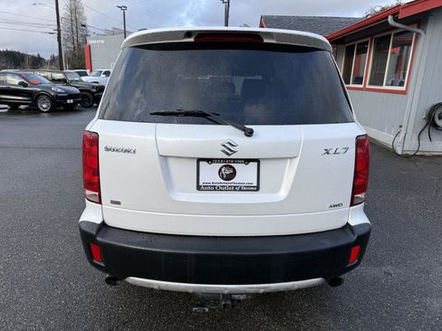 Used 2009 Suzuki XL7 Luxury image 10