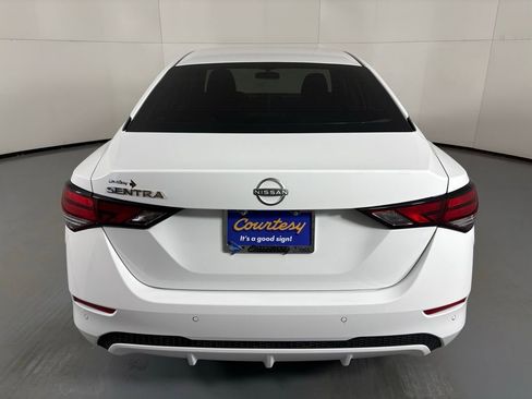 Certified 2025 Nissan Sentra S image 7