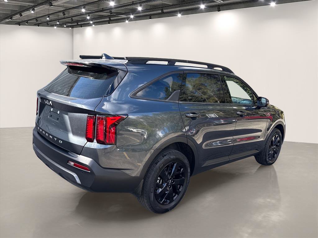 Certified 2022 Kia Sorento S AWD/4WD image 8