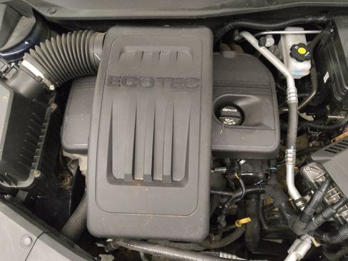 Used 2017 Chevrolet Equinox LS image 30