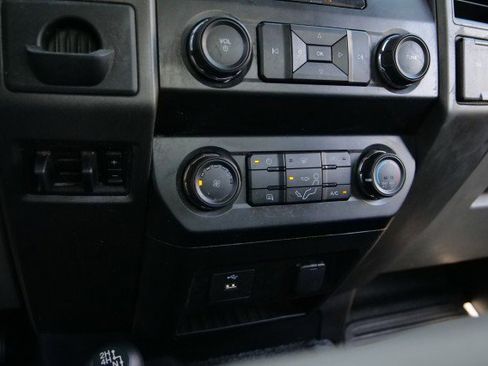 Used 2019 Ford F450 XL w/ XL Value Package image 13