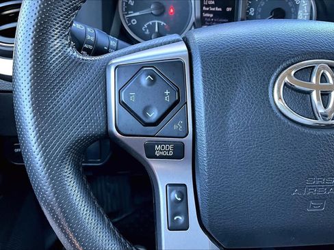 Certified 2023 Toyota Tacoma SR5 w/ Technology Package image 23