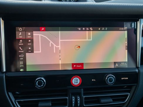 New 2026 Porsche Macan S image 18