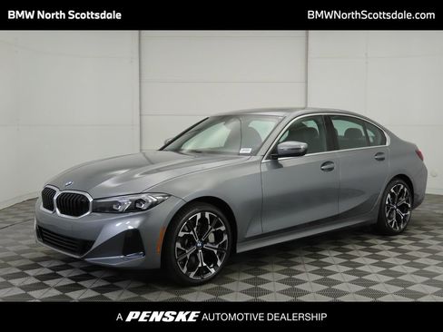 Used 2025 BMW 330i Sedan w/ Convenience Package RWD image 1