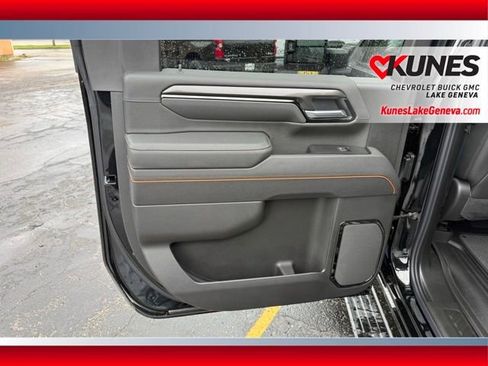 New 2026 GMC Sierra 2500 AT4 w/ AT4 Premium Plus Package image 15