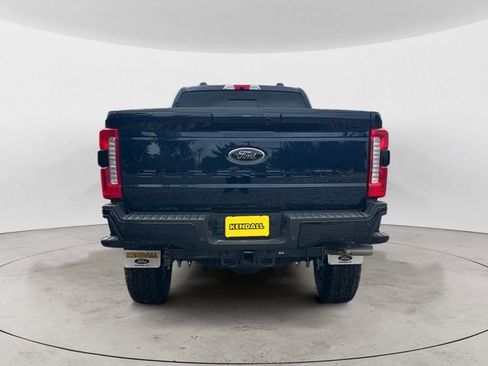 Used 2025 Ford F250 Lariat w/ Lariat Ultimate Package AWD/4WD image 3