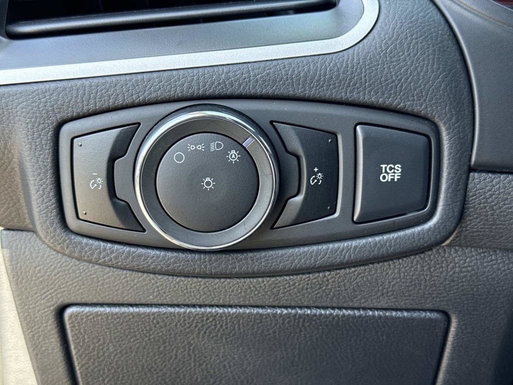 Used 2024 Ford Edge SEL AWD/4WD image 41
