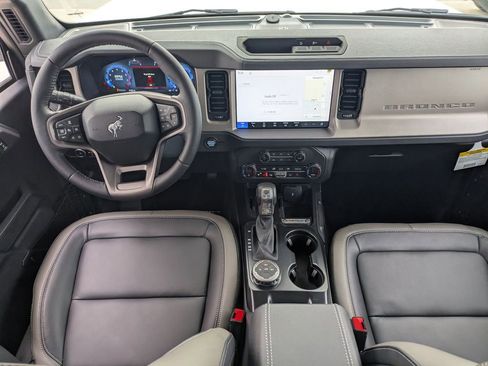 New 2026 Ford Bronco Outer Banks AWD/4WD image 14
